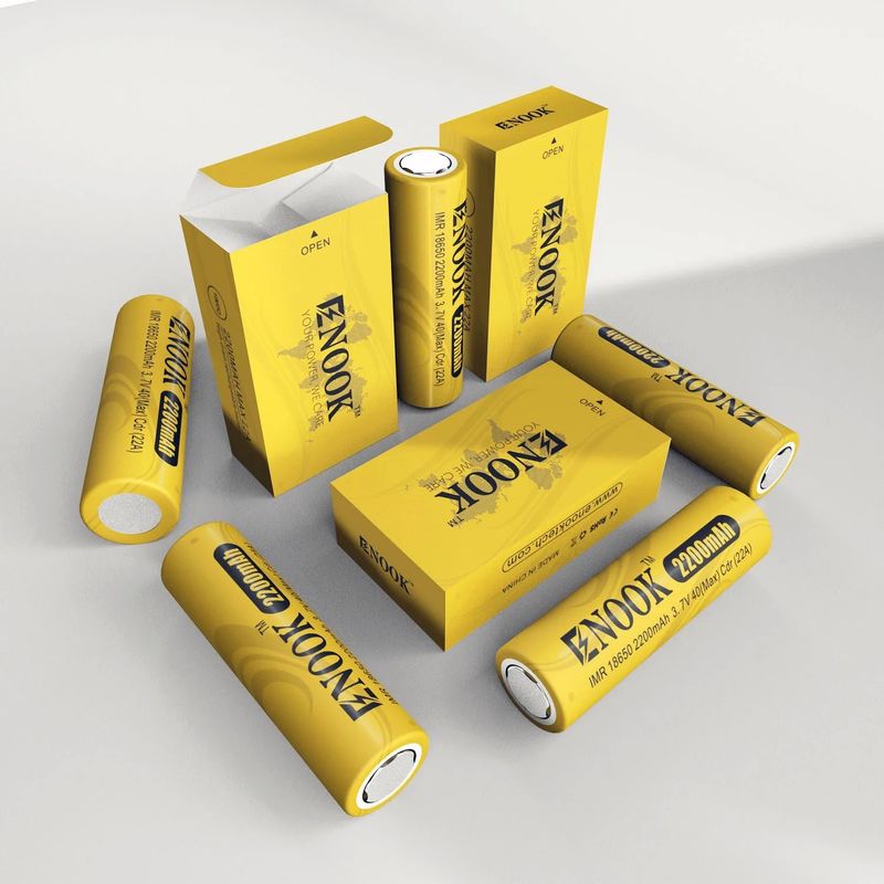 سعر الجملة 18650 3.7 فولت 2200mah بطارية قابلة لإعادة الشحن 40A 3.7 فولت مود 18650 بطارية ليثيوم أيون صفراء