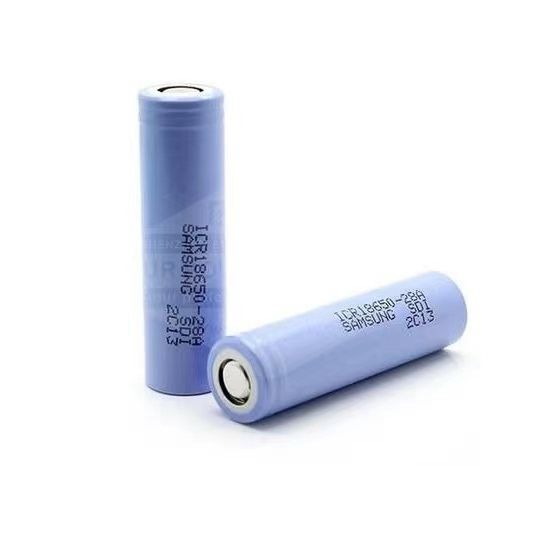 بطارية ليثيوم أيونية قابلة لإعادة الشحن 3.7 فولت 18650 بطارية ليثيوم أيونية 2800mAh بطارية ليثيوم أيونية عالية الطاقة